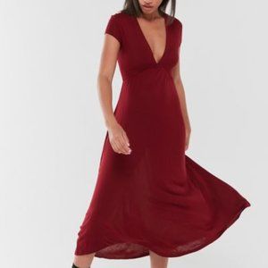 UO Dallas Plunging V-Neck Midi Dress S